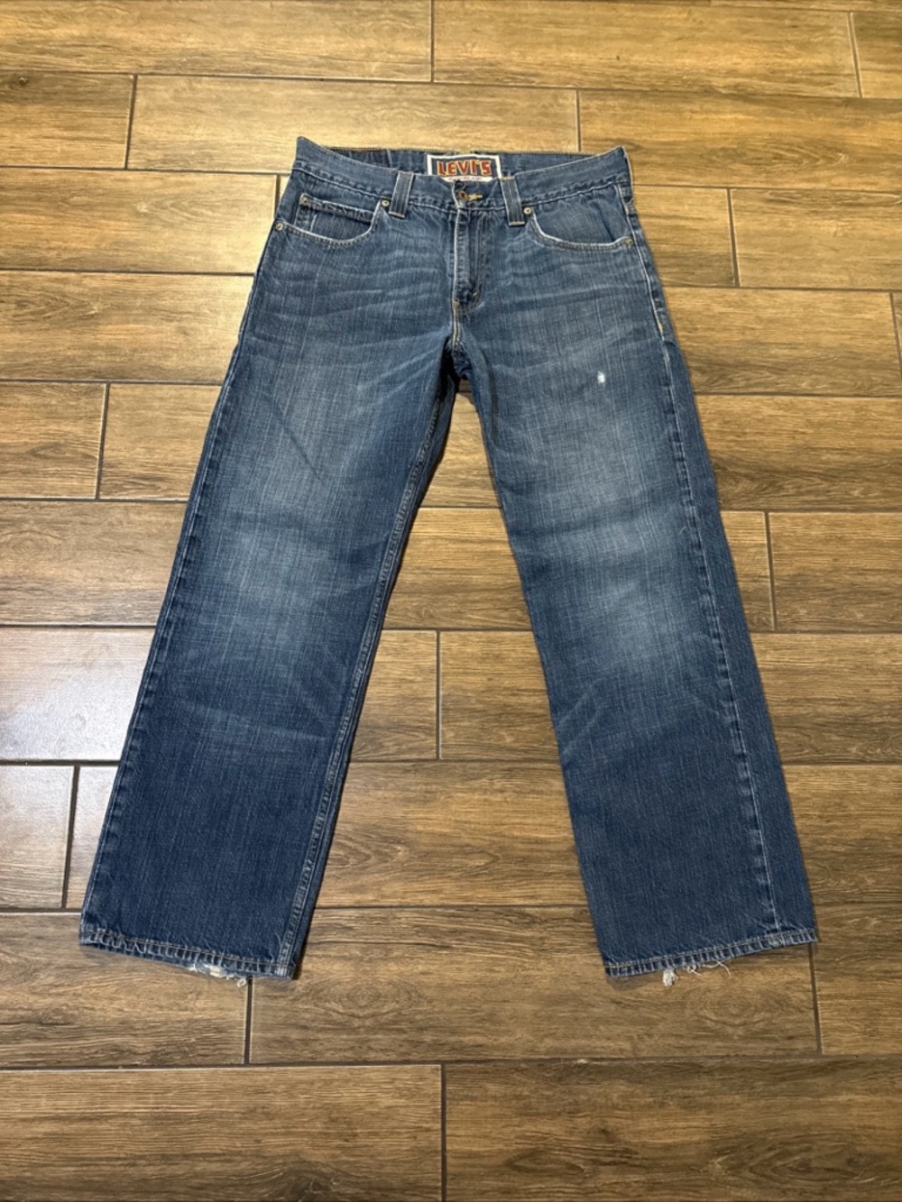 Vintage Levis 549 Jeans, Size 33X30 Distressed Medium Wash Denim